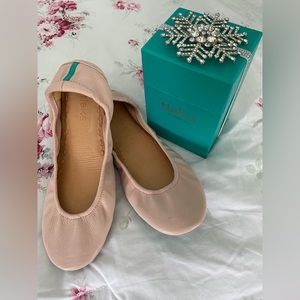 Ballerina Pink Tieks flats